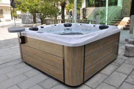 Гидромассажный спа-бассейн Kingston JCS-12 Гидромассажный спа-бассейн Kingston JCS-12