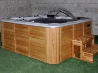 Гидромассажный бассейн Sunrans SR808 Гидромассажный бассейн Sunrans SR808